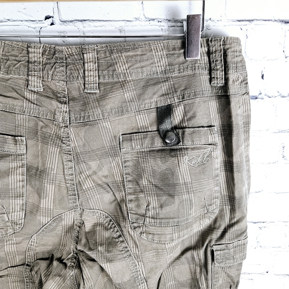 KUHL | Katernia camo plaid cargo pants